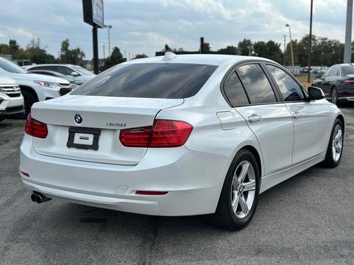 2013 BMW 328 328i Sedan 4D