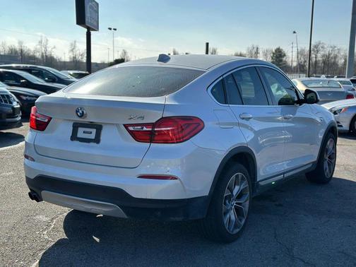 2018 BMW X4 xDrive28i