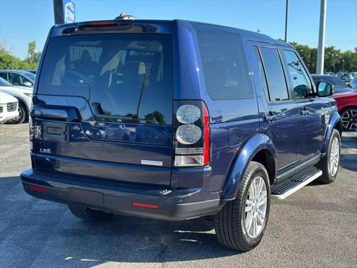 2015 Land Rover LR4 Base