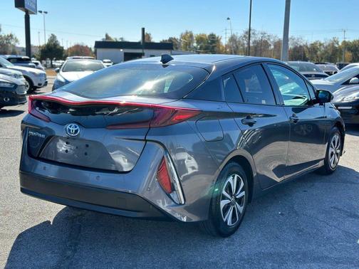 2018 Toyota Prius Prime Plus