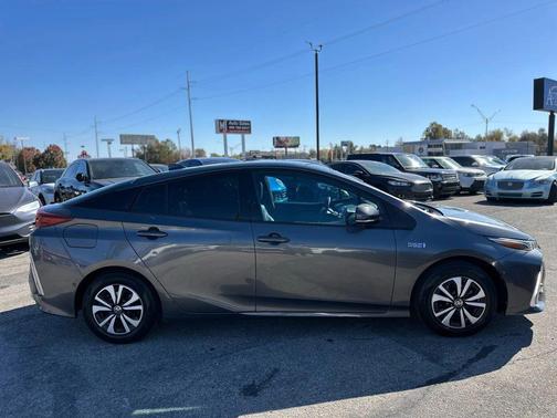 2018 Toyota Prius Prime Plus