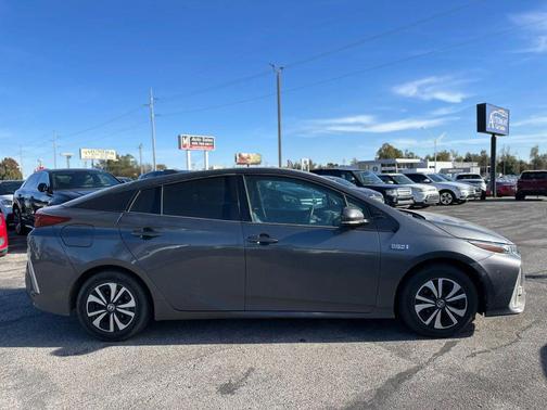 2018 Toyota Prius Prime Plus