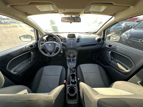 2016 Ford Fiesta S