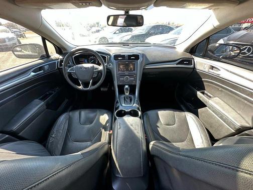 2016 Ford Fusion Titanium