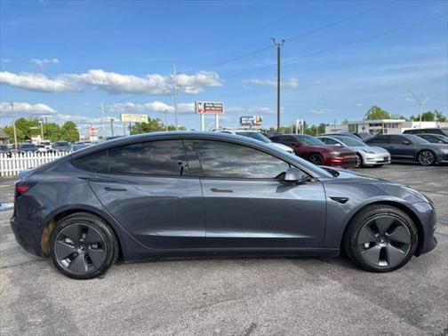 2022 Tesla Model 3 Standard Range