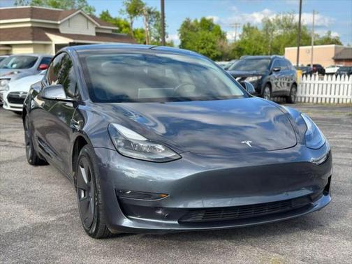 2022 Tesla Model 3 Standard Range