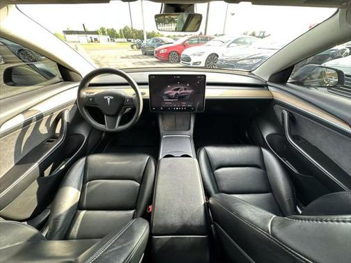 2022 Tesla Model 3 Standard Range
