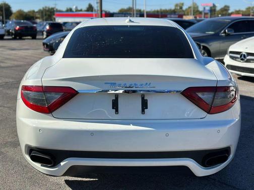 2014 Maserati GranTurismo Sport