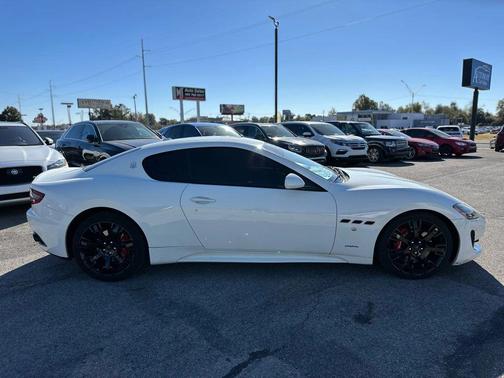 2014 Maserati GranTurismo Sport