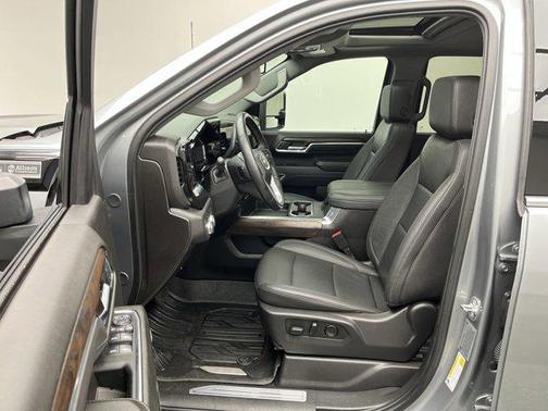 2025 GMC Sierra 2500 SLT