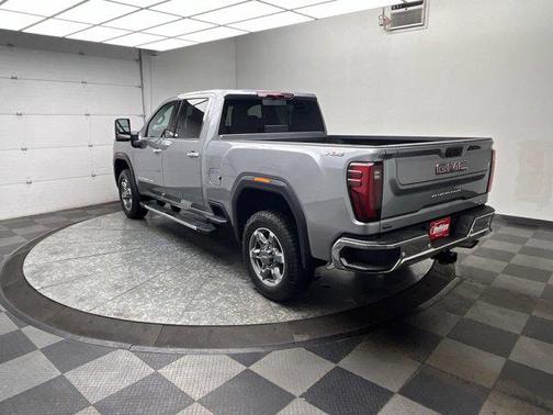 2025 GMC Sierra 2500 SLT