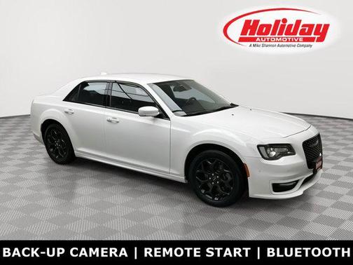 2022 Chrysler 300 Touring