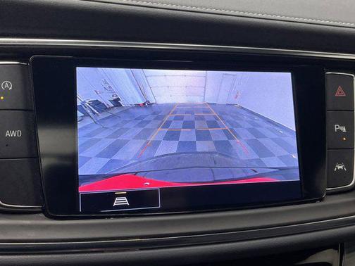 2023 Buick Enclave Essence AWD