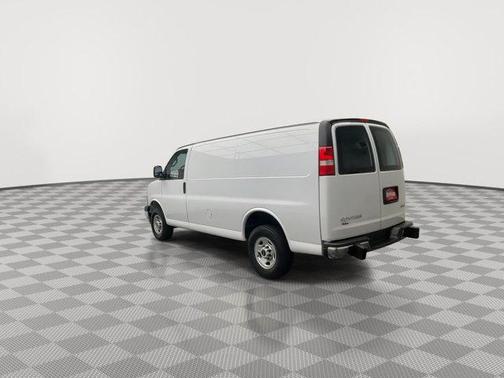 2023 GMC Savana 2500 Work Van