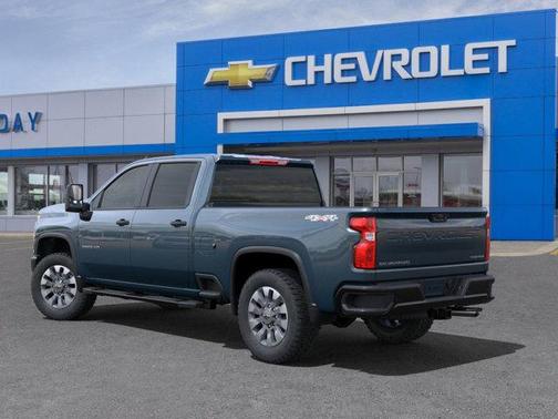 2025 Chevrolet Silverado 2500 Custom