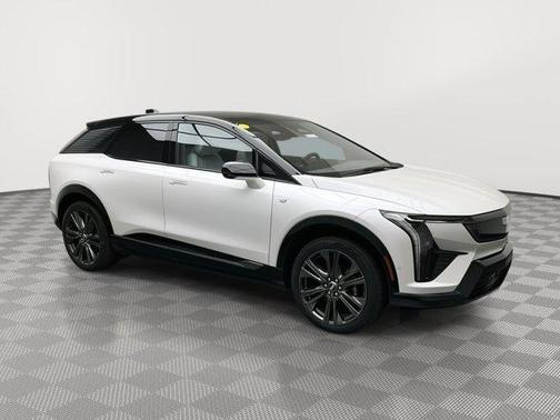 2025 Cadillac OPTIQ Sport