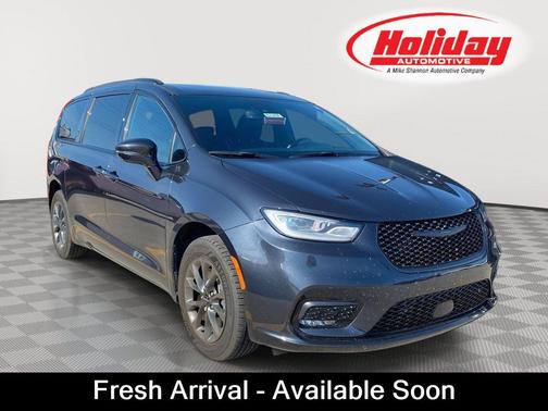 Maximum Steel Metallic Clearcoat 2021 Chrysler Pacifica Limited