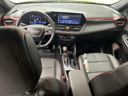 Nitro Yellow Metallic 2025 Chevrolet Trailblazer RS