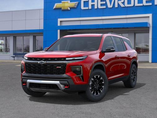 Radiant Red Tintcoat 2026 Chevrolet Traverse AWD Z71