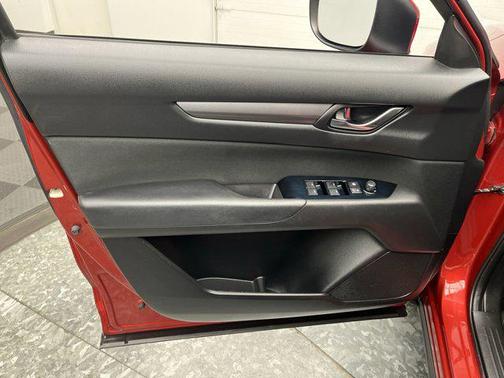 2018 Mazda CX-5 Sport