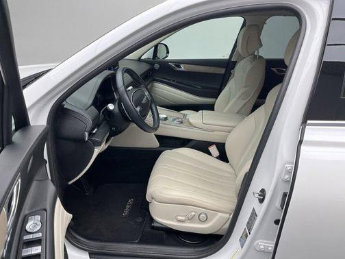 2023 Genesis GV80 2.5T