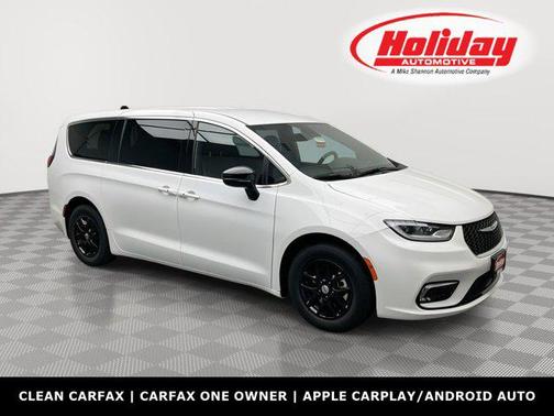 2025 Chrysler Pacifica L