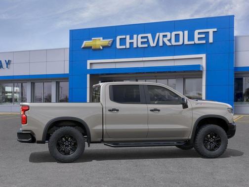 White Sands 2026 Chevrolet Silverado 1500 ZR2