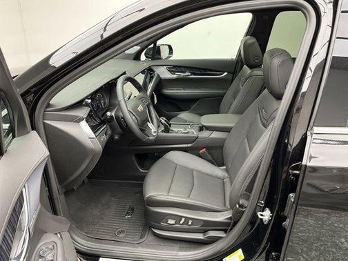 2025 Cadillac XT6 Premium Luxury AWD