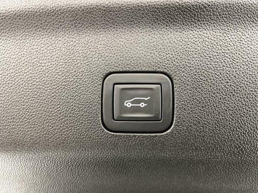 2024 GMC Yukon 4WD AT4