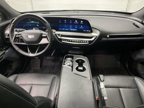 2024 Cadillac LYRIQ Luxury w/1SE