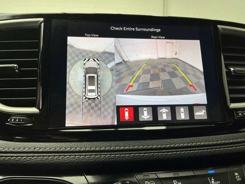 2024 Chrysler Pacifica Hybrid S Appearance Pkg