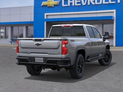 Sterling Gray Metallic 2026 Chevrolet Silverado 2500 LT