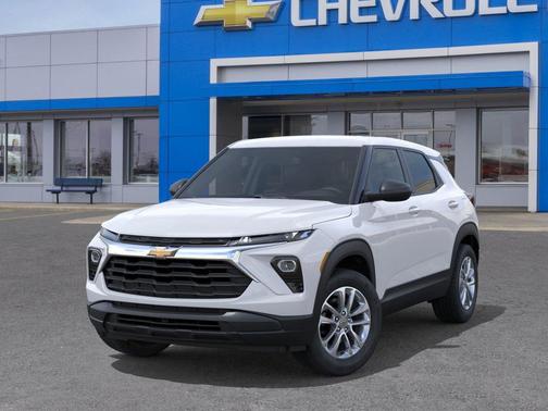 Summit White 2026 Chevrolet Trailblazer LS