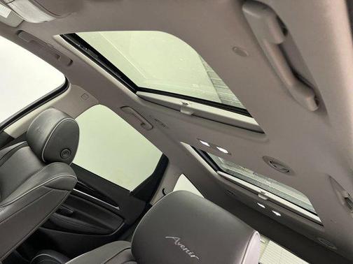2021 Buick Enclave AWD Avenir