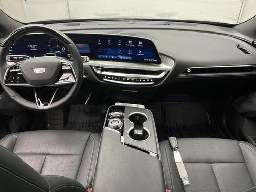2024 Cadillac LYRIQ Luxury w/1SE