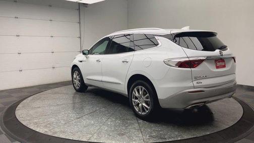 2024 Buick Enclave Essence AWD