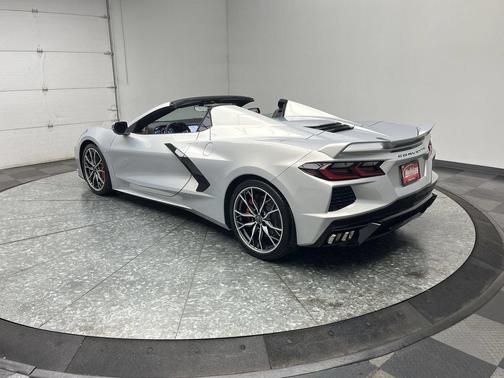 Silver Flare Metallic 2023 Chevrolet Corvette Stingray w/2LT