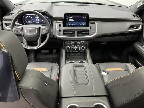 2023 GMC Yukon XL 4WD AT4