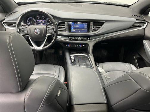 2023 Buick Enclave Essence AWD