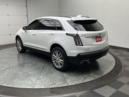 Crystal White Tricoat 2024 Cadillac XT5 Sport