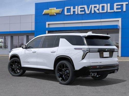 Polar White Tricoat 2026 Chevrolet Traverse RS