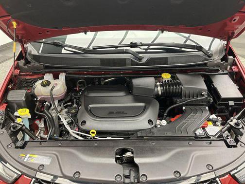 2025 Chrysler Pacifica L