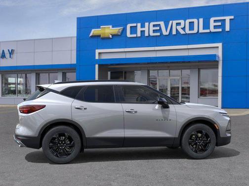 Sterling Gray Metallic 2026 Chevrolet Blazer 2LT