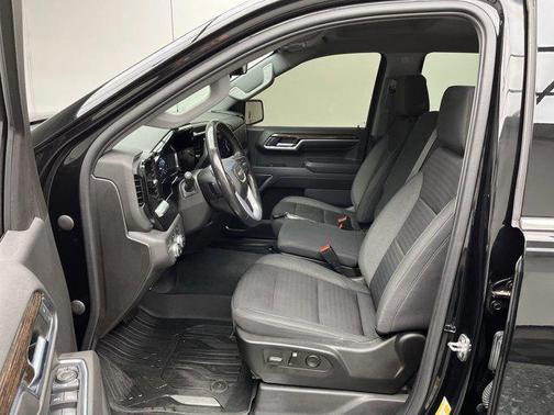2022 GMC Sierra 1500 SLE