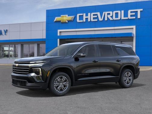 Mosaic Black Metallic 2026 Chevrolet Traverse LT