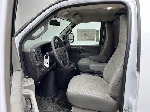 Summit White 2025 GMC Savana 2500 Work Van