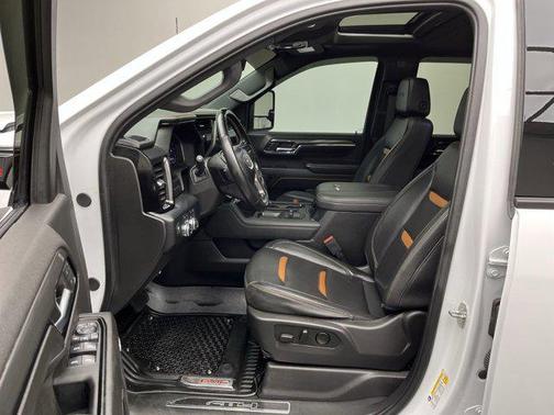 2024 GMC Sierra 2500 AT4