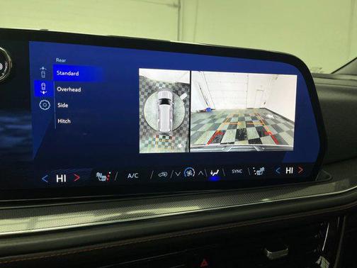 2025 Chevrolet Suburban RST