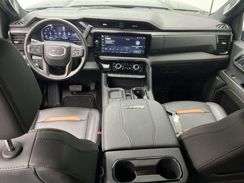 Onyx Black 2025 GMC Sierra 2500 AT4