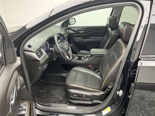 2023 GMC Acadia AWD AT4